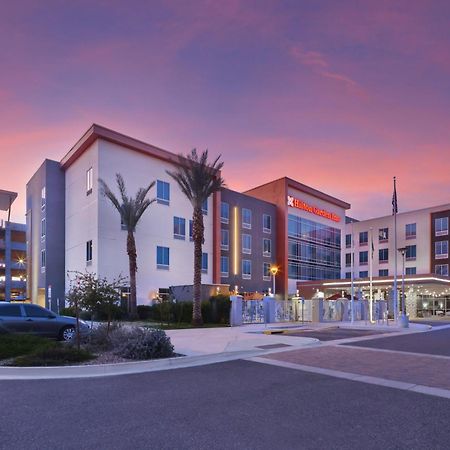 Hilton Garden Inn Chandler Downtown Экстерьер фото