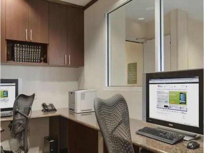 Hilton Garden Inn Chandler Downtown Экстерьер фото
