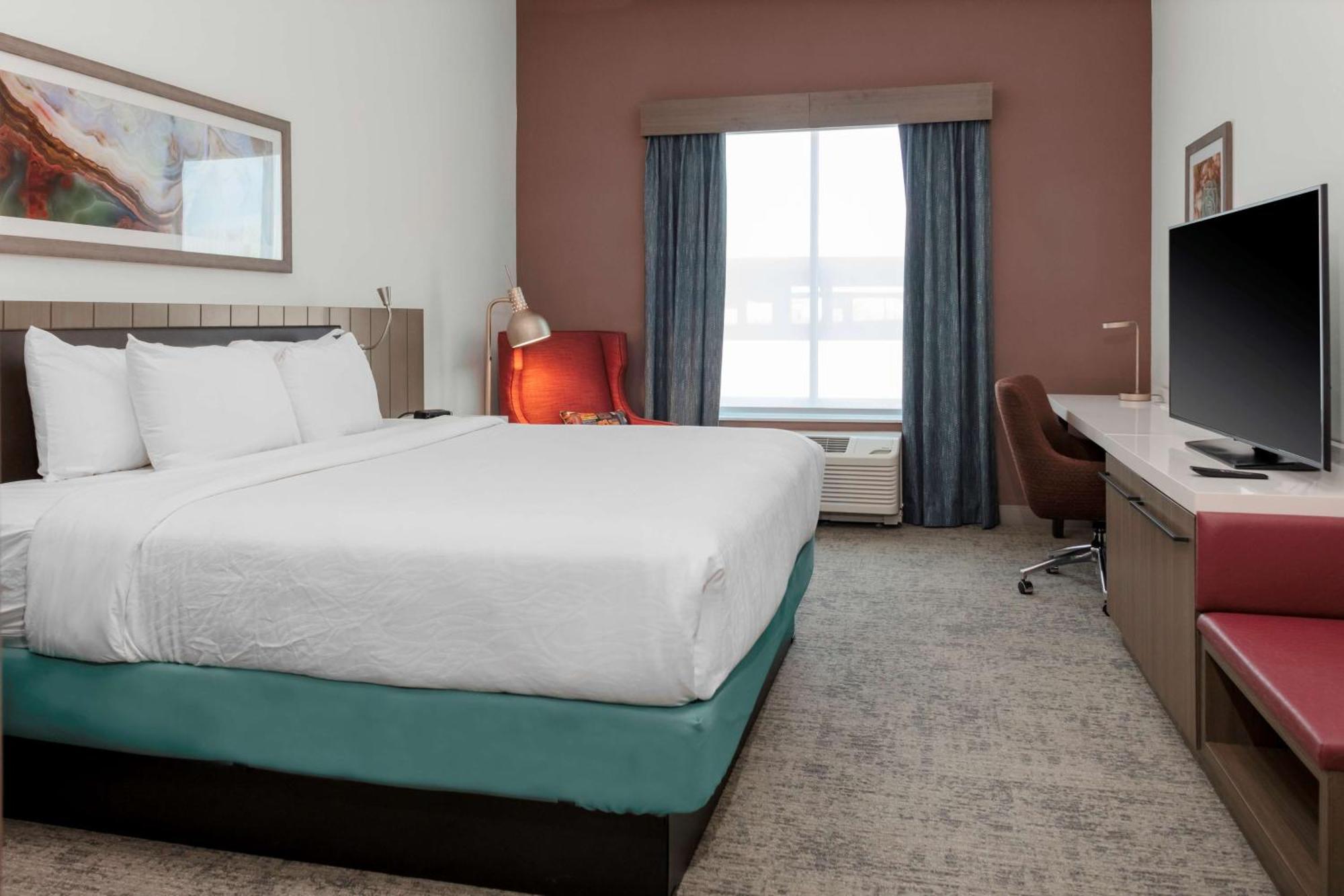 Hilton Garden Inn Chandler Downtown Экстерьер фото